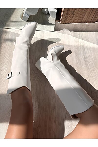 Favi Ayakkabı White Leather Legging-Looking Pointed Toe Long Style Boots