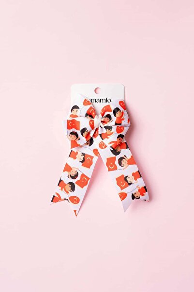 Banamio Children Holding a Flag Patterned Bow Clip Buckle