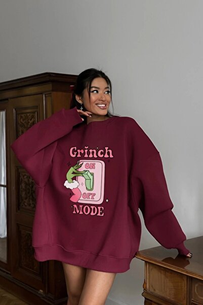 The Champ Clothing Жіночий оверсайз-светр-сукня Grinch Mode з принтом бордового кольору – велосипедний комір, 3 нитки шерстяної флісової тканини