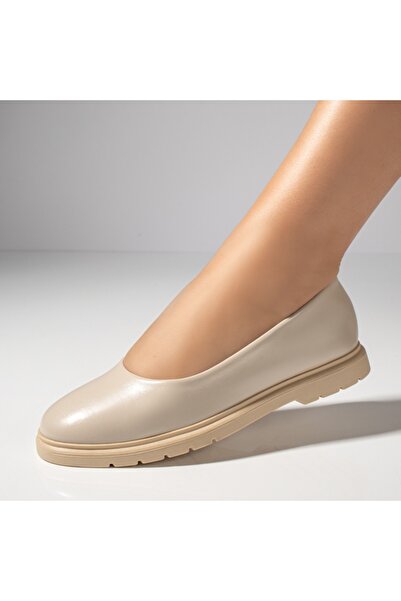 Modlet.ro Balerini bej deschis cu talpă joasă MOD11656