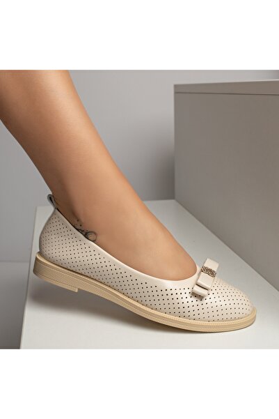 Modlet.ro Дамски бежови перфорирани балеринки с панделка MOD11551