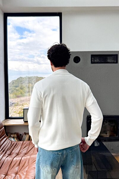 Flaw Wear Basic Zippered Knit Sweater