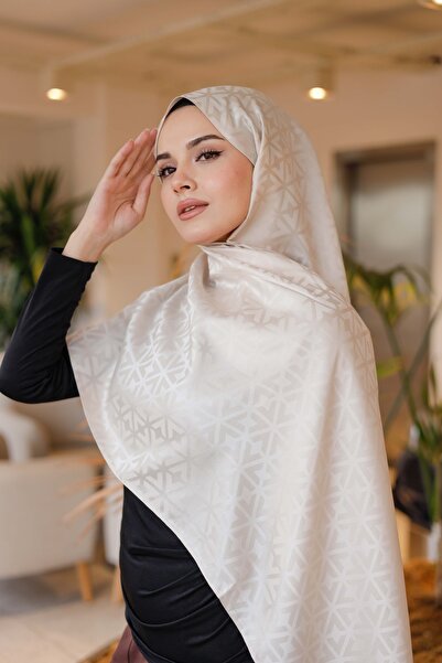 QASSA SHAL CREAM SHAWL