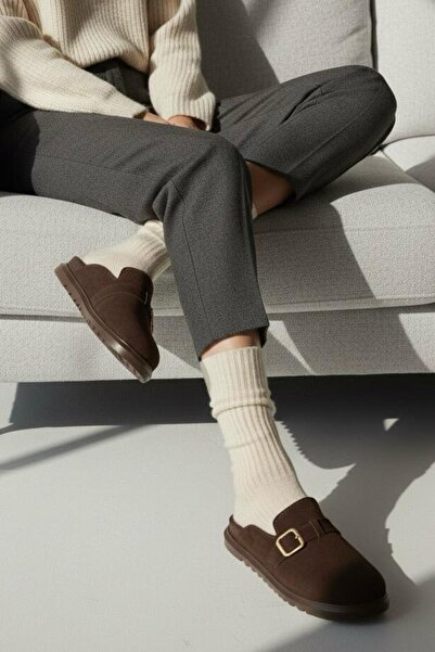 yezy shoes Χοντρή σόλα, ανθεκτική στη μαύραξη, με λεπτομέρεια πόρπης, άνετες γυναικείες παντόφλες από σουέτ