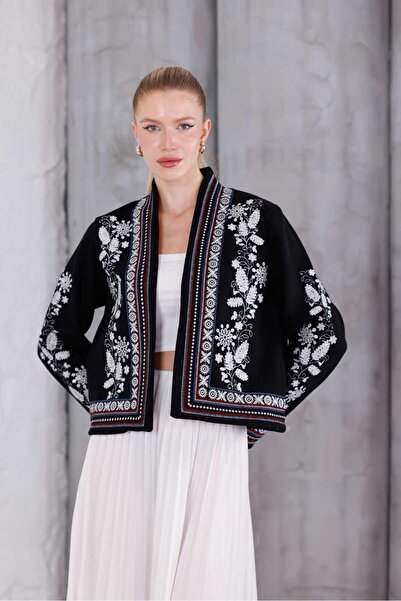 Pulli Collection Etnik Nakış Detaylı Koton Ceket