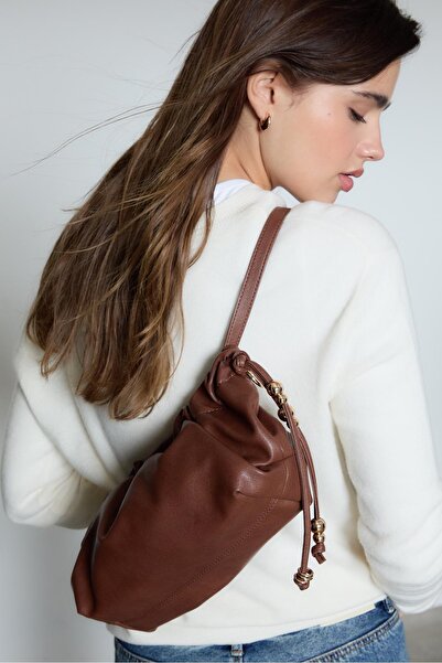 Stradivarius Boncuklu çapraz askılı çanta