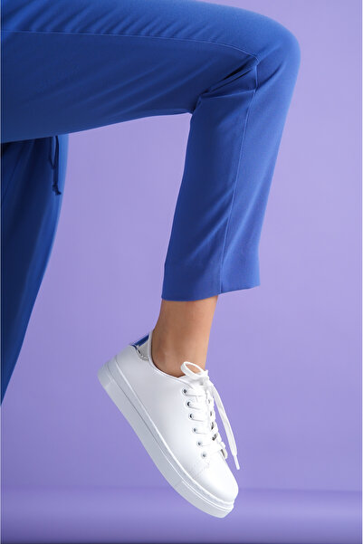 guijarro Tenis alb cu șireturi pentru femei |   Talpă plată |   Pantofi sport...