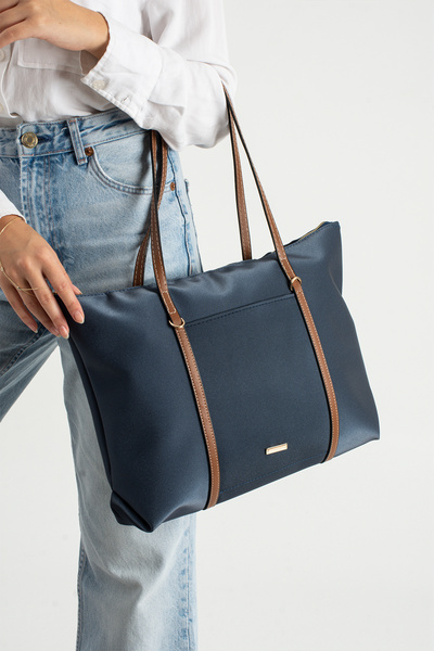 Zealous Askilari Large Black Women's Shoulder Bag with Ring Detail En42 Boy32