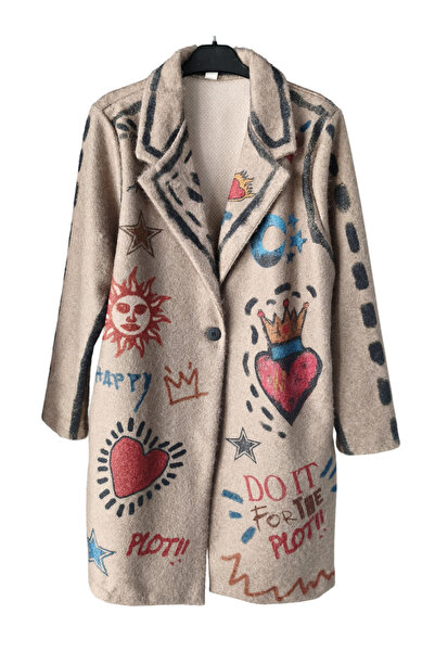 OEM Women's casual beige coat with Queen print, S/M