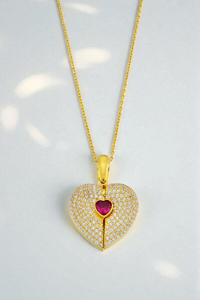 SILVARA İSİMLİ KALP KOLYE KIRMIZI KALP TAŞLI KOMPLE 925 AYAR GÜMÜŞ 18 AYAR ALTIN KAPLAMA