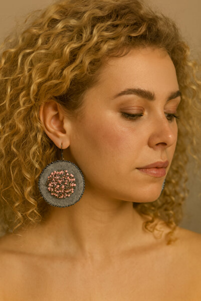 Amma Design Handmade round earrings made of felt, sequins and Toho beads