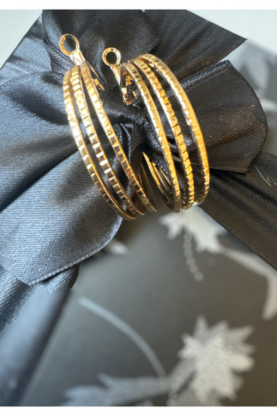 Aleda حلق ثلاثي من الفولاذ باللون الذهبي