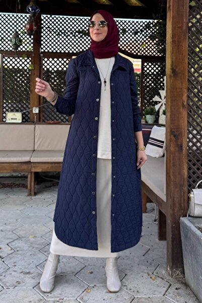 Rabia Şamlı Elmas Kapitone Kap Lacivert