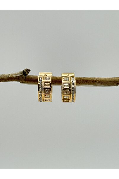 AUBRA أقراط مرصعة بحجر الزركون – مطلية باللون الوردي |   فولاذ 316L