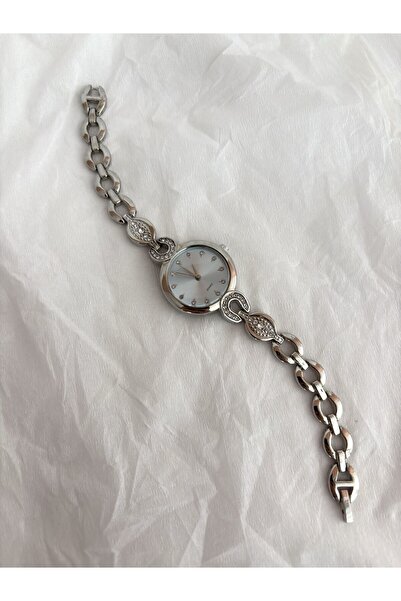 VETTA Vintage Round Gold Wristwatch