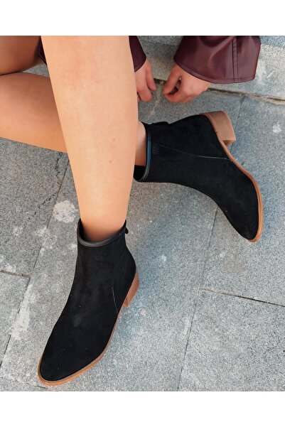 I Love Shoes حذاء نسائي بكعب من أولفارا مصنوع من جلد الغزال الأسود