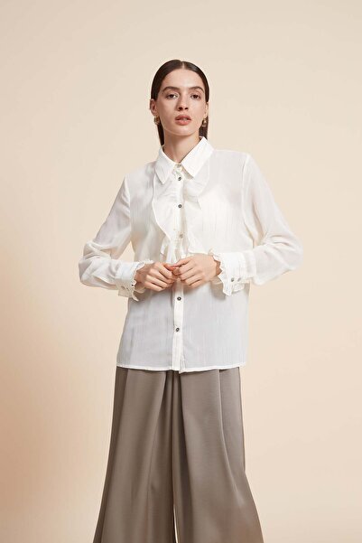 Yola Long Embroidered Blouse with Long Sleeves