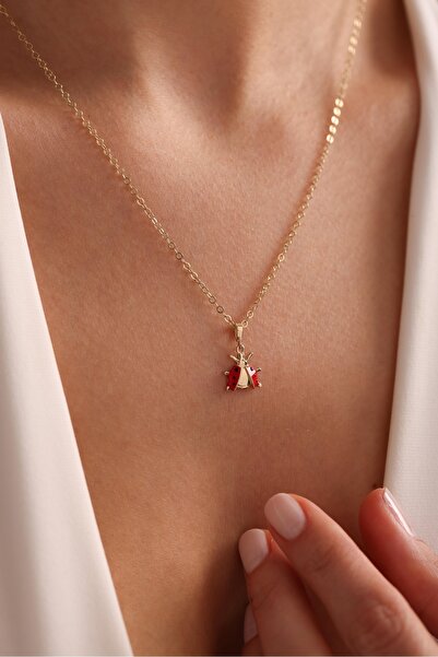 Giza Jewelry 14 Ayar Altın Kırmızı Mineli Uğur Böceği Kolye Ucu