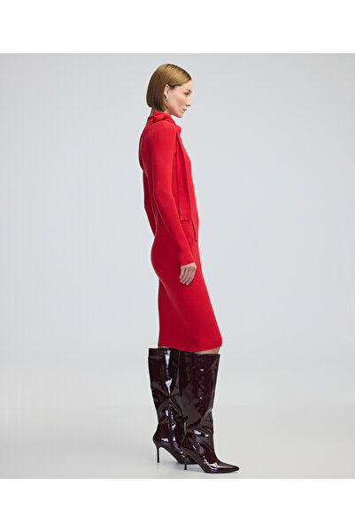 İpekyol Boyundan bağlamalı triko elbise