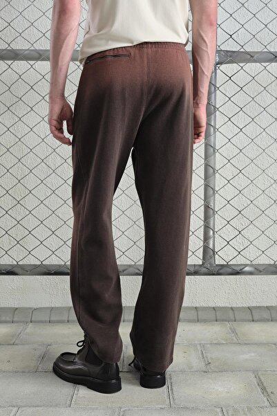 GIESTO Brown Pants with Effective Logo Detail