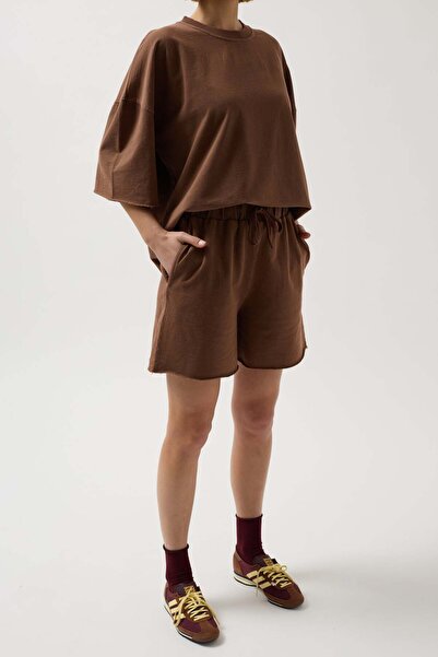 Maxi modena Laser Cut Lace Detail Brown Shorts