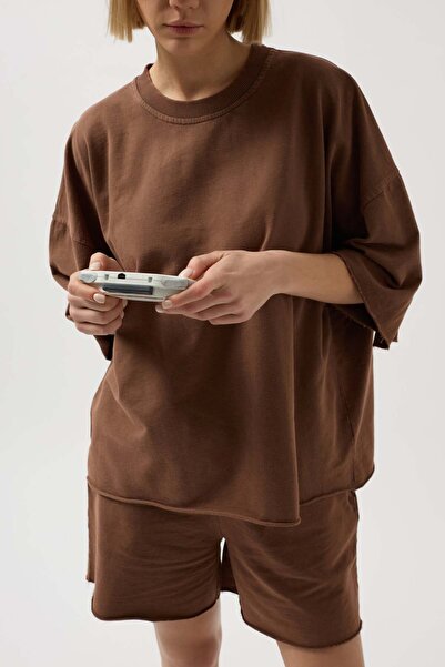 Maxi modena Laser Cut Lace Detail Brown Shorts