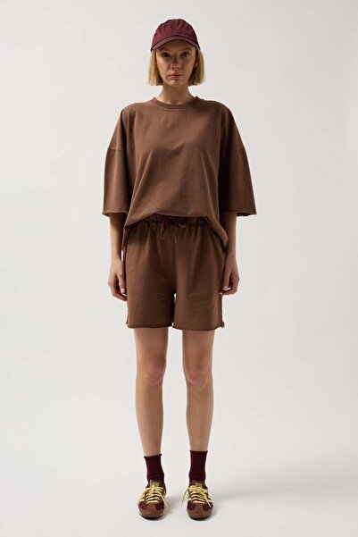 Maxi modena Laser Cut Lace Detail Brown Shorts