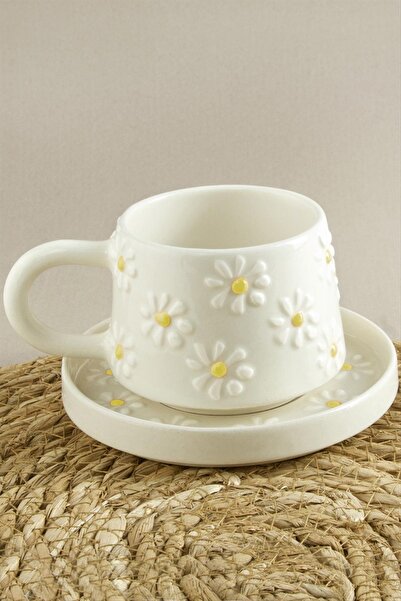 CT STONES Daisy Patterned Ceramic Mug with Plate