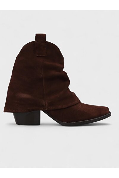 Sadık Yılmaz 8516 Kadın Bot