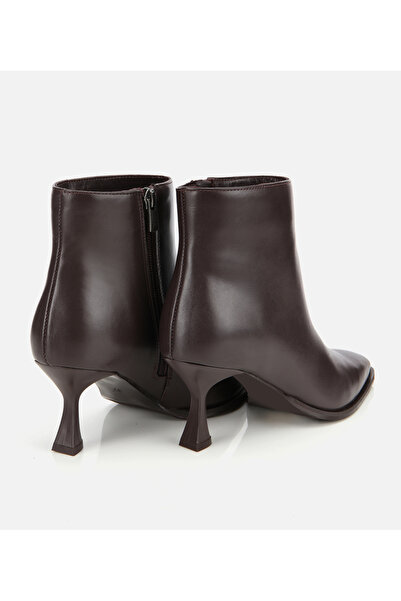 Hotiç Kadın Deri Kahverengi Sivri Burunlu Bilekte Topuklu Bot