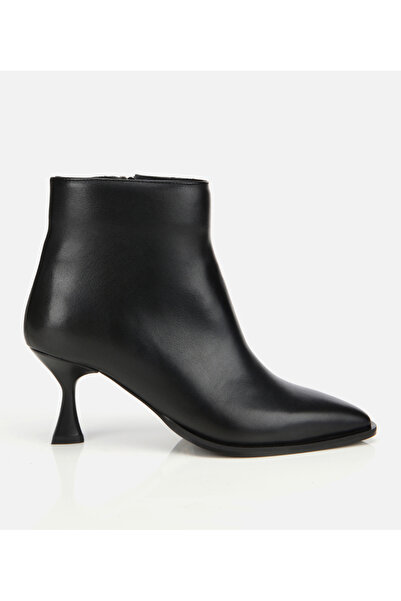 Hotiç Kadın Deri Siyah Sivri Burunlu Bilekte Topuklu Bot
