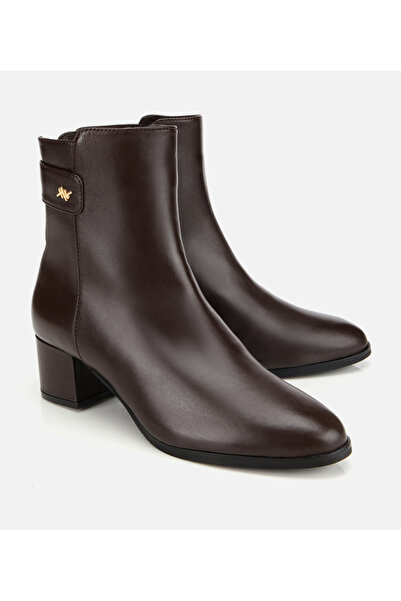 Hotiç Kadın Deri Kahverengi Toka Detaylı Bilekte Topuklu Bot