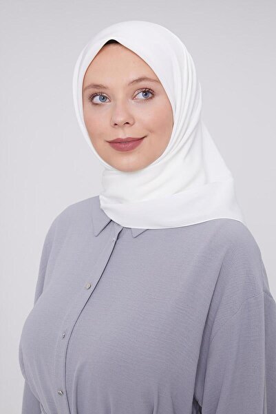 Levidor Off-white medina silk scarf