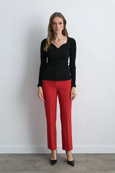 Gusto Heart Collar Cotton Blouse - Black