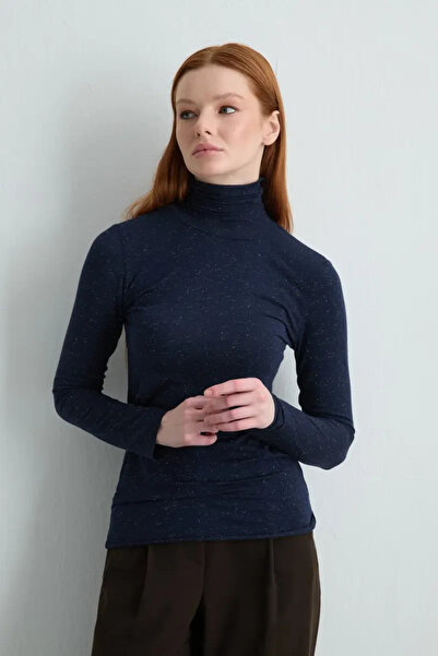 Gusto Turtleneck Cashmere Glitter Blouse - Navy Blue