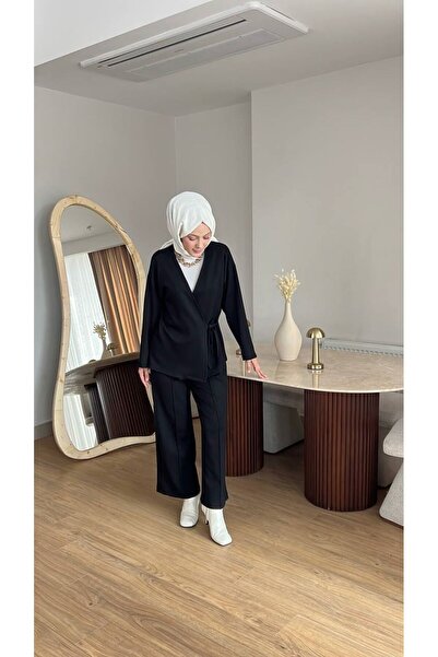 VELLICHOR Women's Side Buttoned Kimono Set - Black