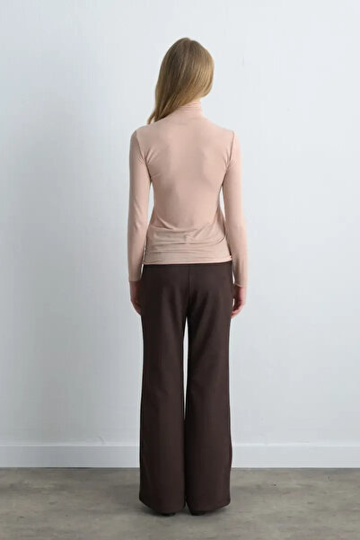 Gusto Turtleneck Cashmere Blouse - Powder