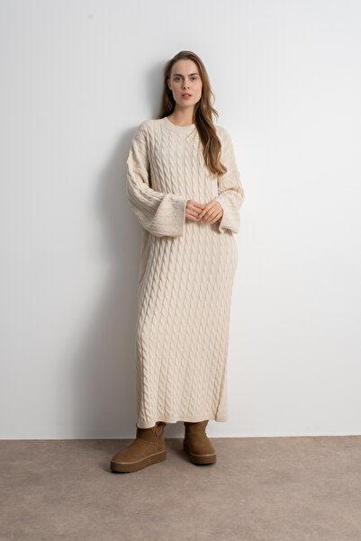 Shophia Γυναικείο πλεκτό μακρύ φόρεμα με πλεκτά μαλλιά