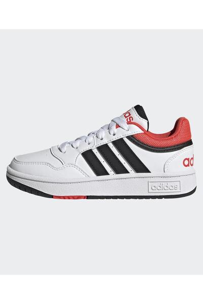 adidas حذاء Hoops 3.0 برباط - أبيض سحابي/أسود نواة/أحمر فاتح
