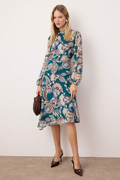 Trendyol Collection Green-Multicolored Midi Chiffon Lined Woven Dress Twoaw26El00284