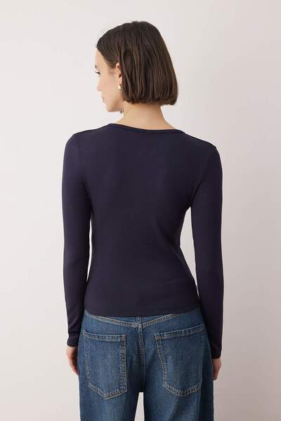 Trendyol Collection Navy Blue Soft Touch Half Placket Buttoned Bodycon Stretchy Knitted Blouse Twoaw26Bz00140