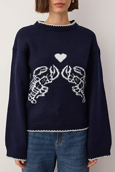 Trendyol Collection Marineblauer, weich strukturierter, gemusterter Strickpullover TWOAW26KZ00150