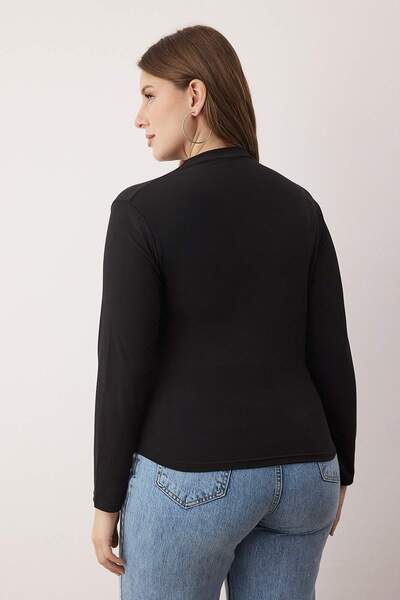 Trendyol Curve Μαύρη μπλούζα με μακρυμάνικο πλεκτό μεγάλο μέγεθος με λεπτομέρεια με κορδόνια TBBAW26AF00104