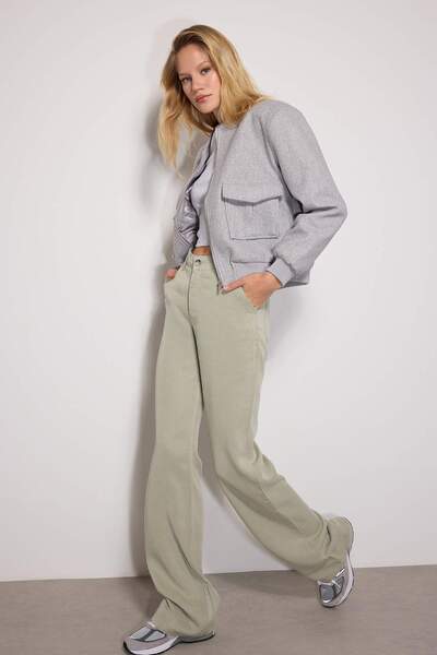 Trendyol Collection More Sustainable Mint 100% Tencel ™   Low Waist Wide Leg Jeans Twoss23Je00219