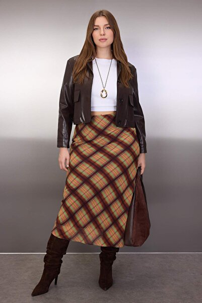 Trendyol Curve Multi-Colored Chiffon Midi Plaid/Checkered Woven Plus Size Skirt Tbbaw26Az00044