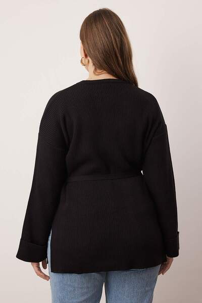 Trendyol Curve Schwarzer langer Strickpullover mit Taillengürtel TBBAW26AN00038