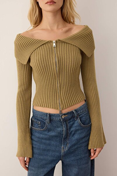 Trendyol Collection Light Khaki Turn-Down Collar Double Zipper Knitwear Cardigan Twoaw26Hi00282