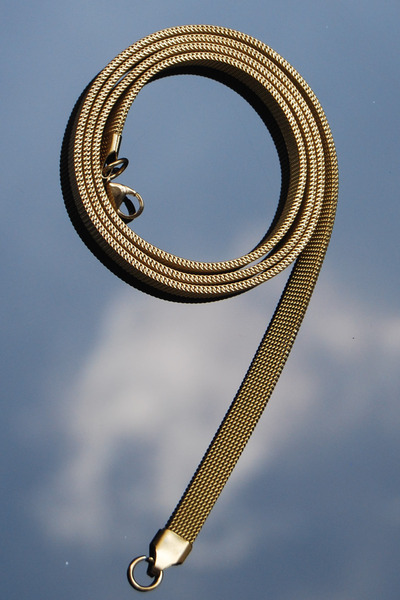 Rua Jewelry قلادة من السلك الإيطالي المحبوك من الفولاذ مقاس 6 ملم لون ذهبي |   لا يسود التعتيم، للجنسين، ضمان لمدة عامين