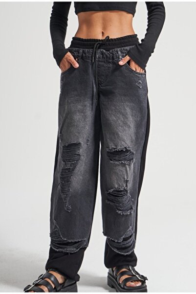 MADAME MELEK Women's Khaki Tint Laser-Detailed Skater Jogger Fit Denim Jogger Pants Baggy Model