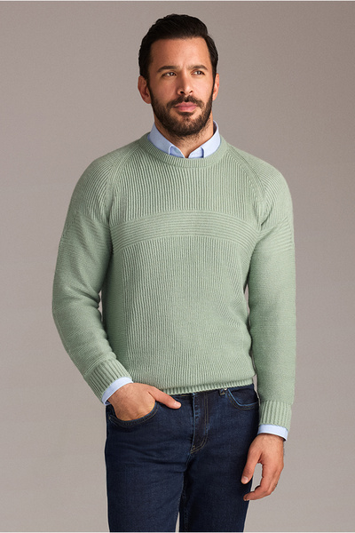 Kiğılı Πλεκτό πουλόβερ με κανονική εφαρμογή με λαιμόκοψη χωρίς ραφή